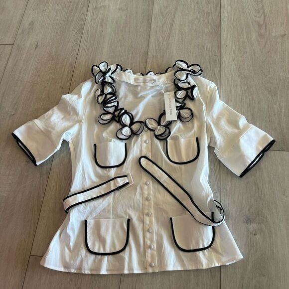 Anne FontaineWhiteFlower Blouse Top Short Sleeves Fitt size 40